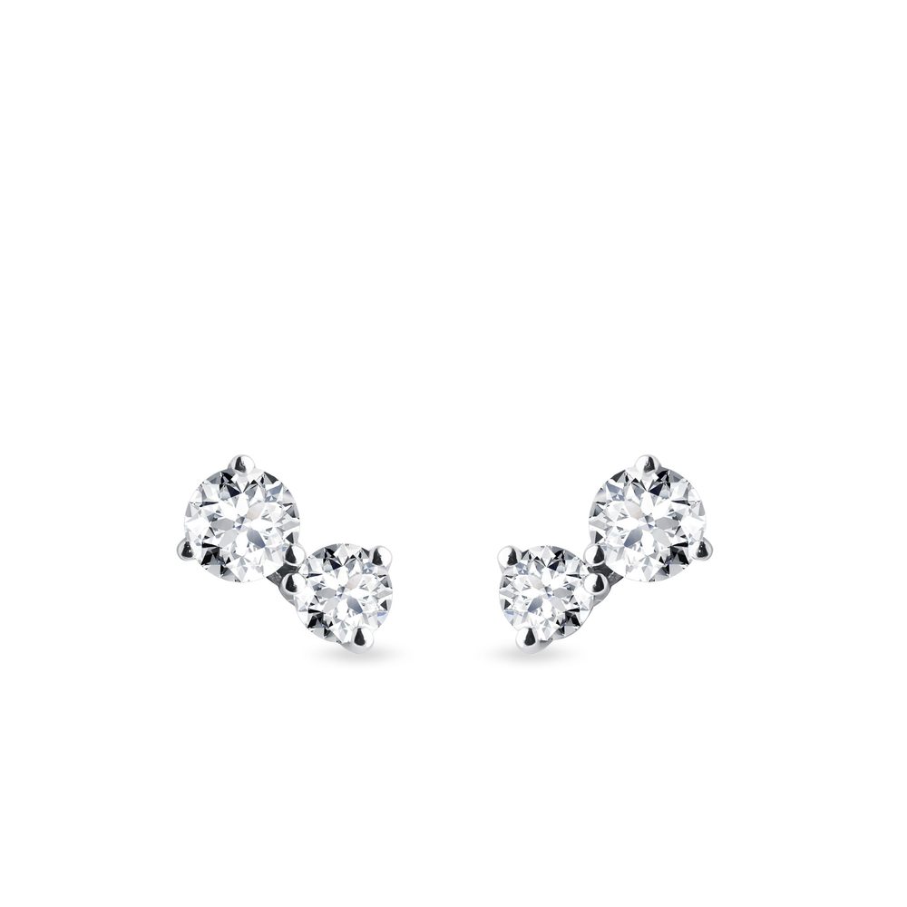 Moderní diamantové náušnice z bílého zlata KLENOTA