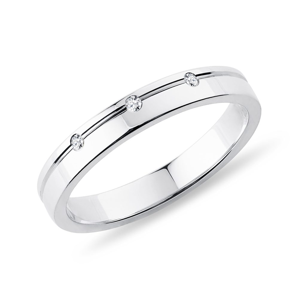 E-shop Dámský snubní prsten z bílého zlata se třemi diamanty