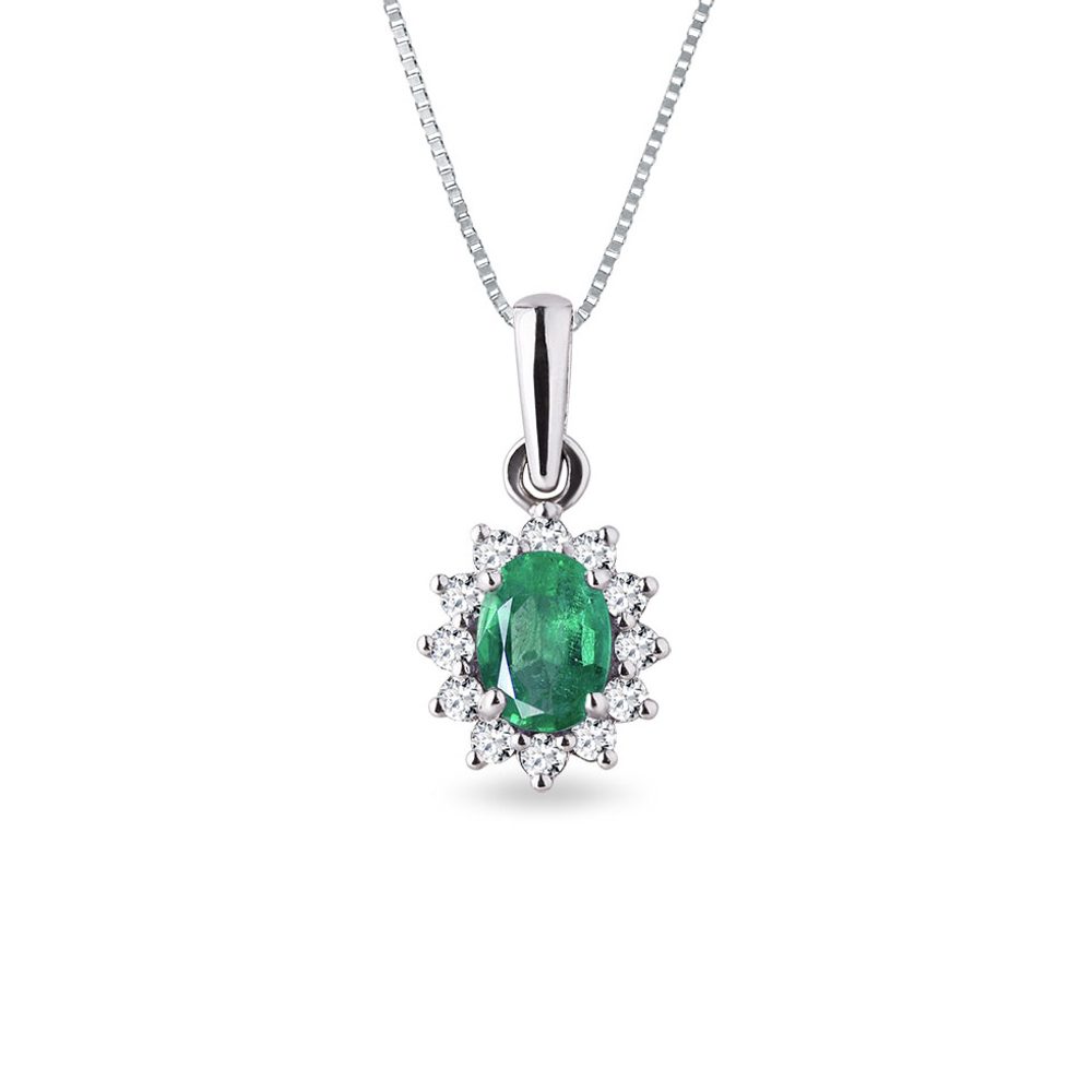 E-shop Smaragdový náhrdelník s diamanty v bílém zlatě