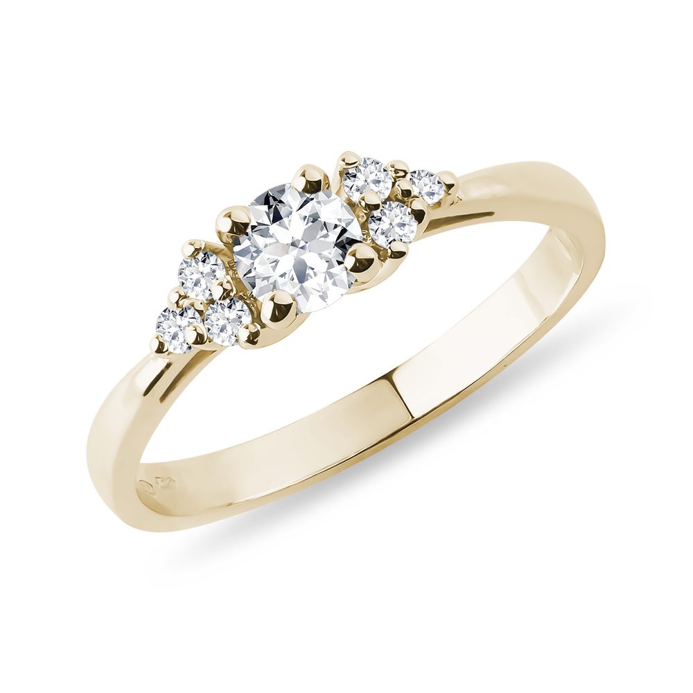 E-shop Diamantový zásnubní prsten ve žlutém zlatě