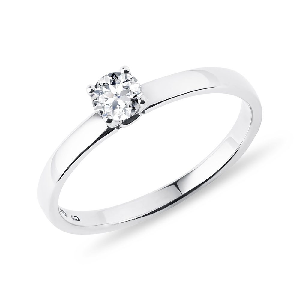 E-shop Klasický zásnubní prsten z bílého zlata s diamantem