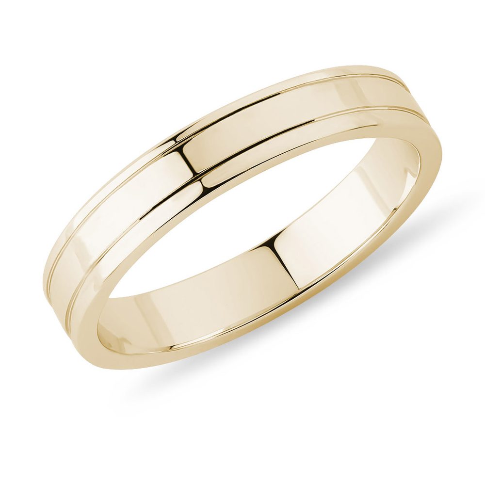 E-shop Pánský snubní prsten s rytinami ve žlutém zlatě