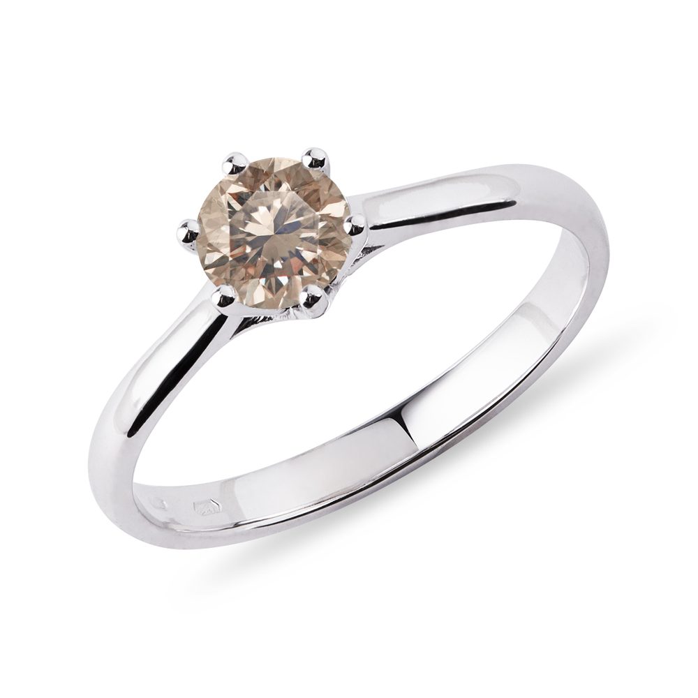 E-shop Zásnubní prstýnek z bílého zlata s champagne diamantem