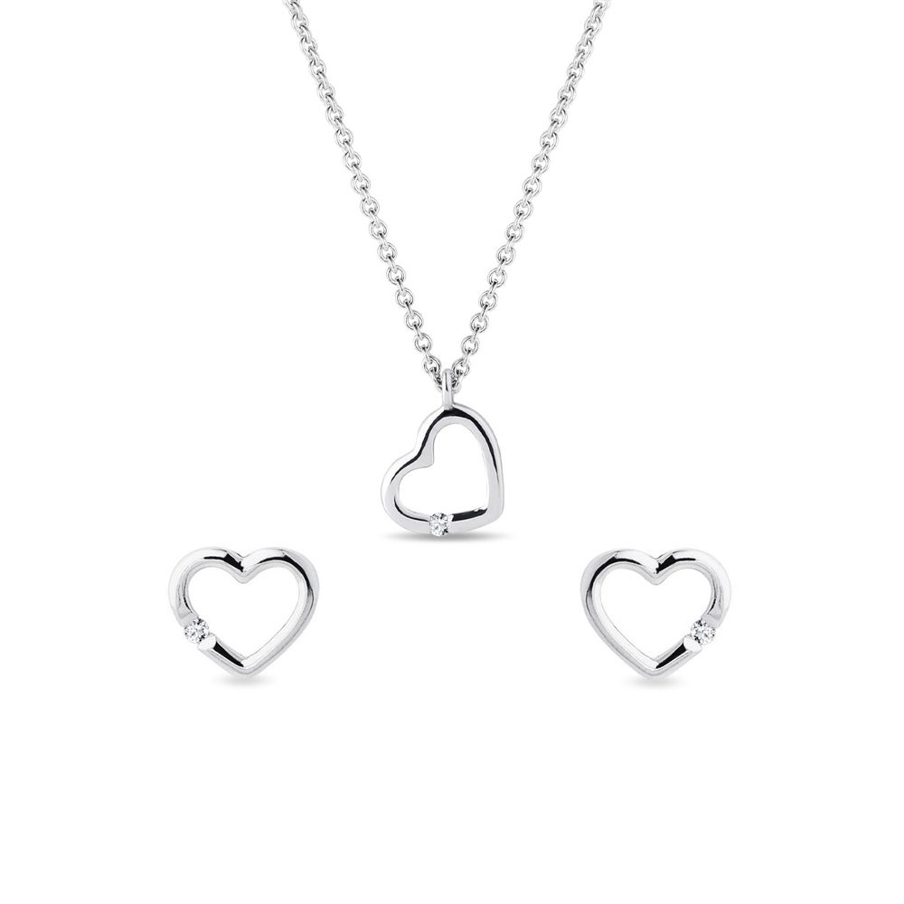 E-shop Set diamantových šperků ve tvaru srdce z bílého zlata