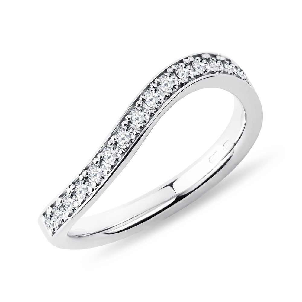 E-shop Dámský prsten vlnka s diamanty v bílém zlatě