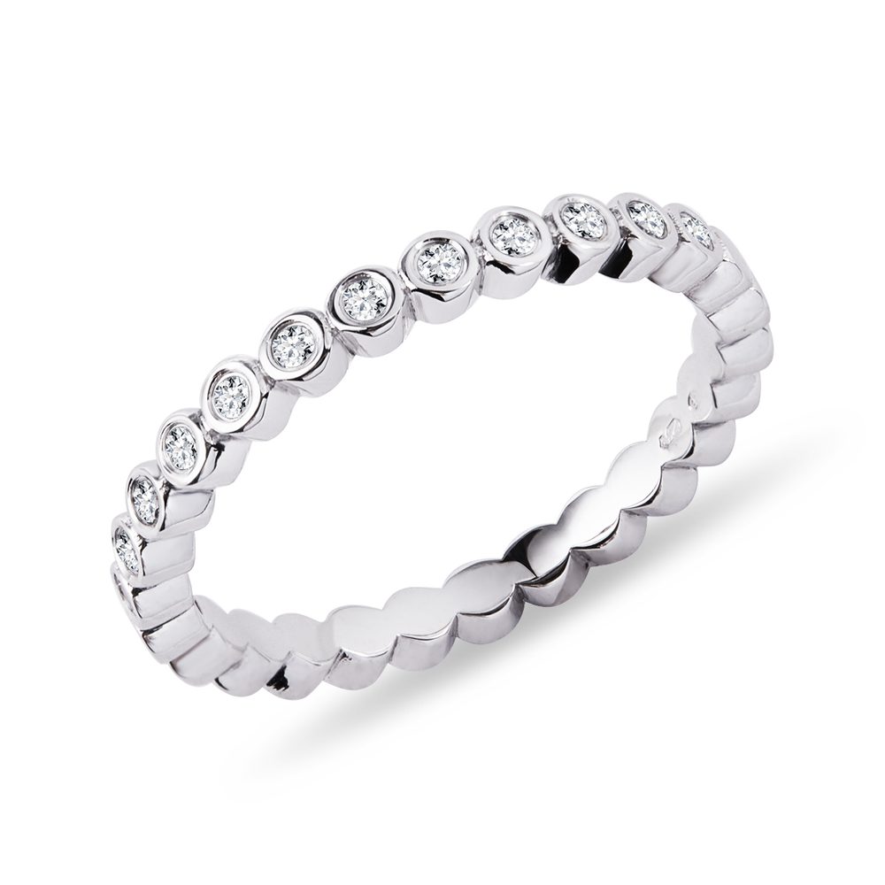 E-shop Elegantní prsten s brilianty v bílém zlatě