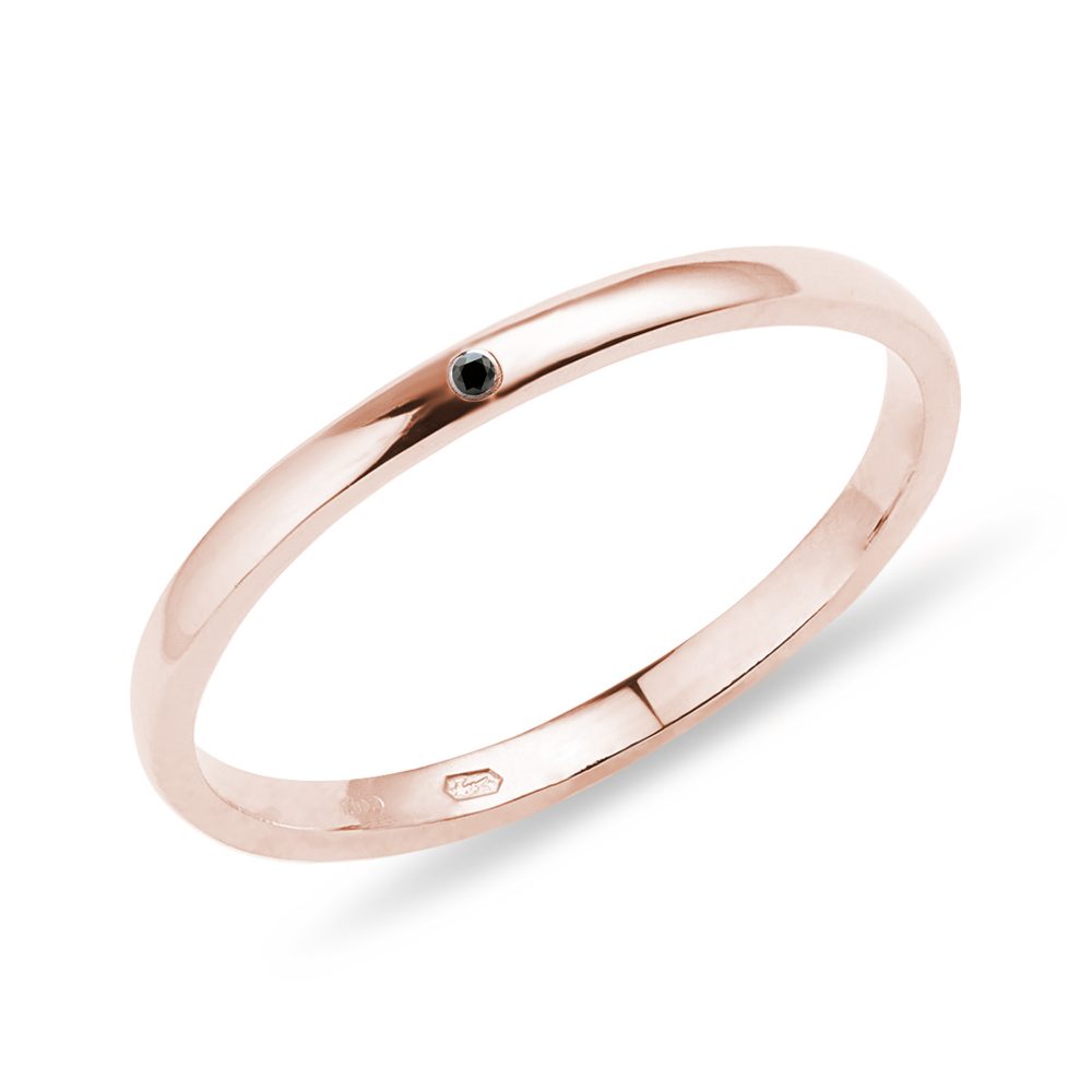 E-shop Prsten z růžového zlata s černým diamantem