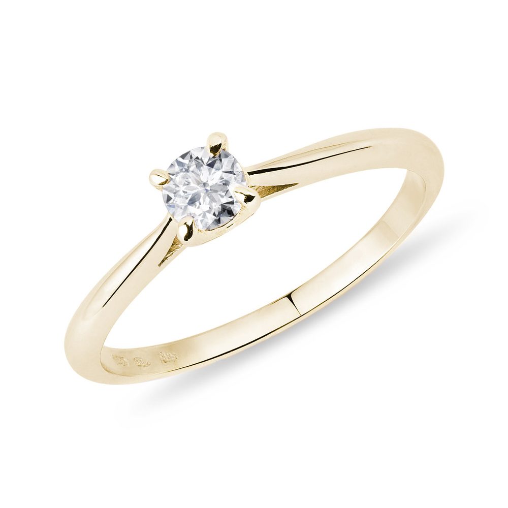 E-shop Jemný prsten ve žlutém zlatě s briliantem