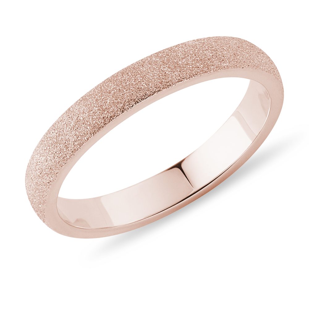 Elegantní prsten z růžového zlata pro muže KLENOTA