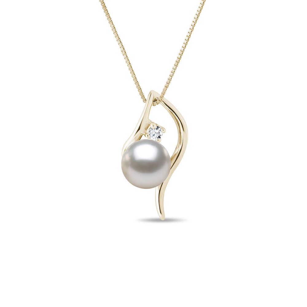 Náhrdelník s diamantem a perlou Akoya KLENOTA