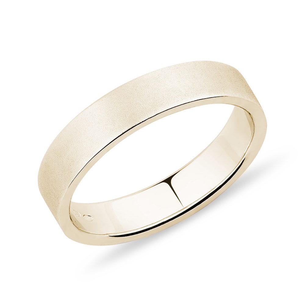 E-shop Pánský 4mm prsten ze žlutého zlata