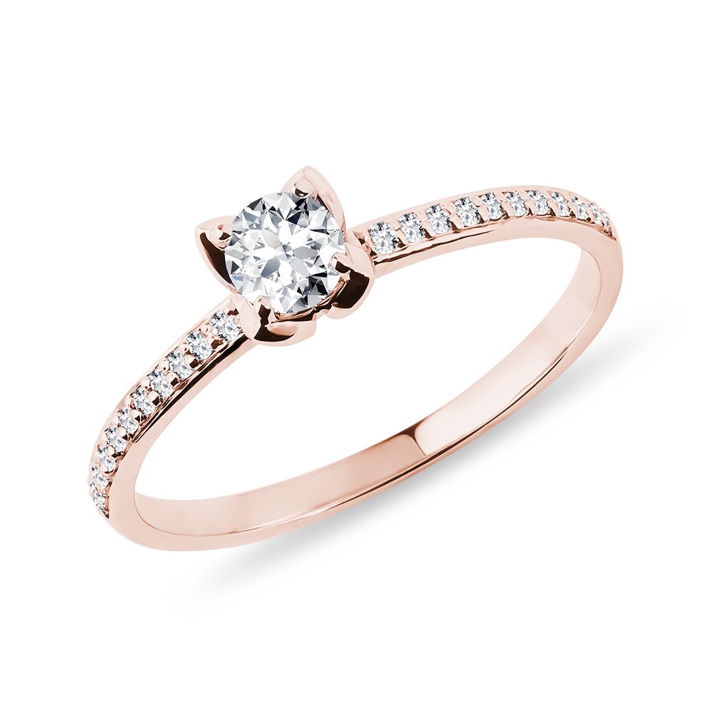 E-shop Briliantový zásnubní prstýnek v růžovém zlatě