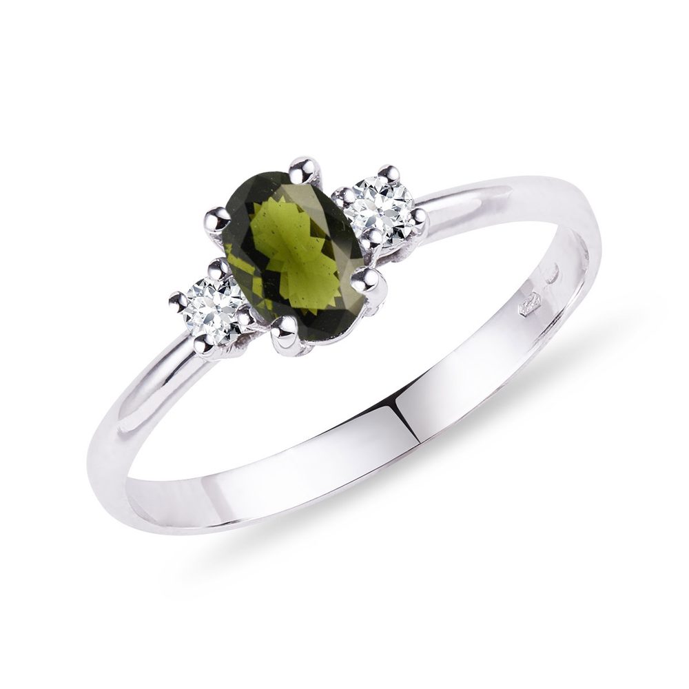 E-shop Vltavínový zlatý prsten s diamanty
