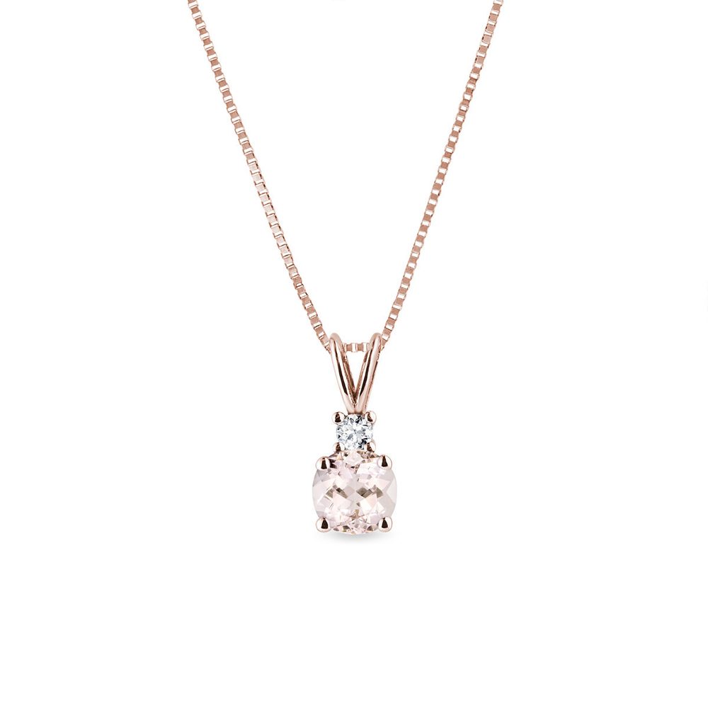 E-shop Morganitový náhrdelník z růžového zlata s diamantem