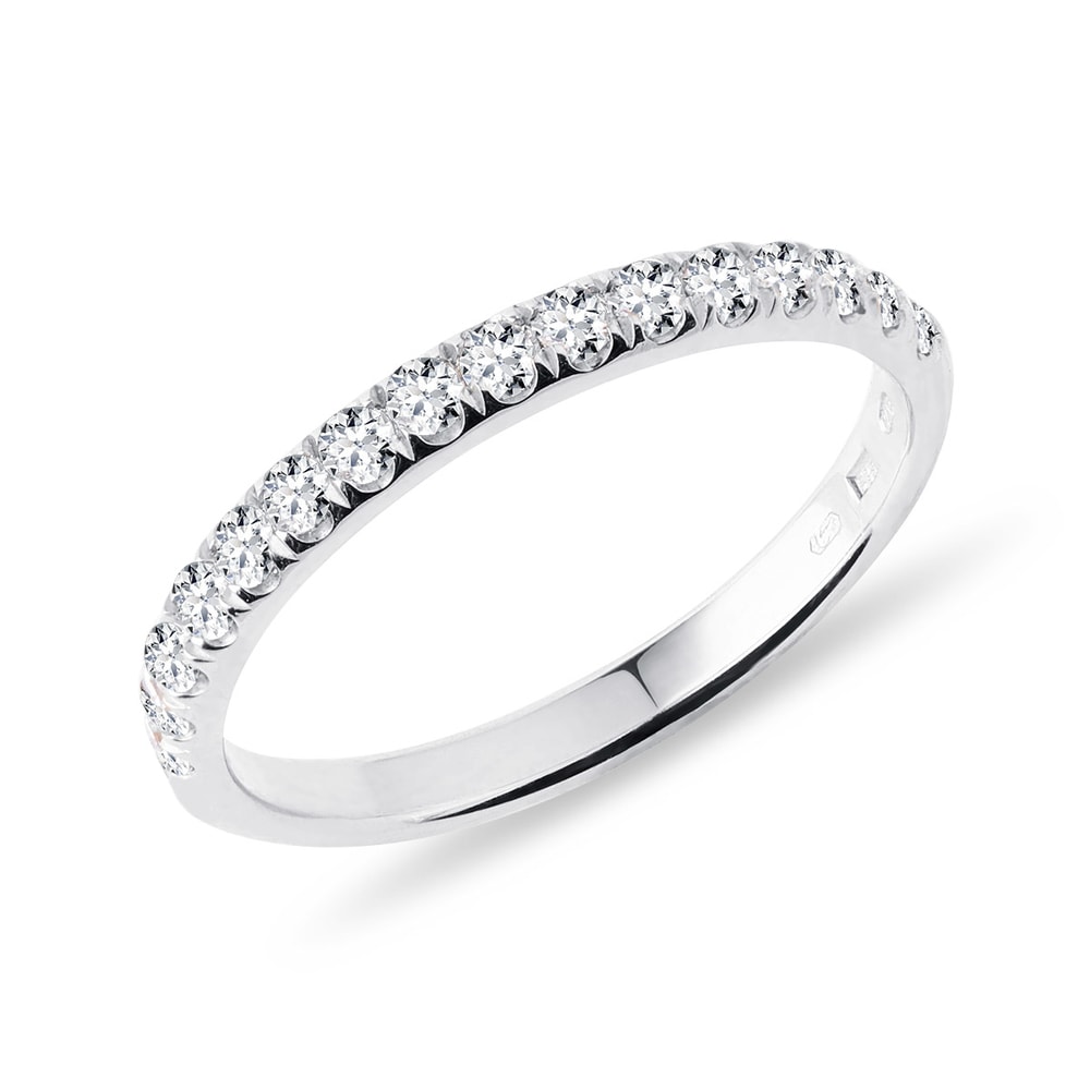 E-shop Briliantový dámský prsten v bílém zlatě