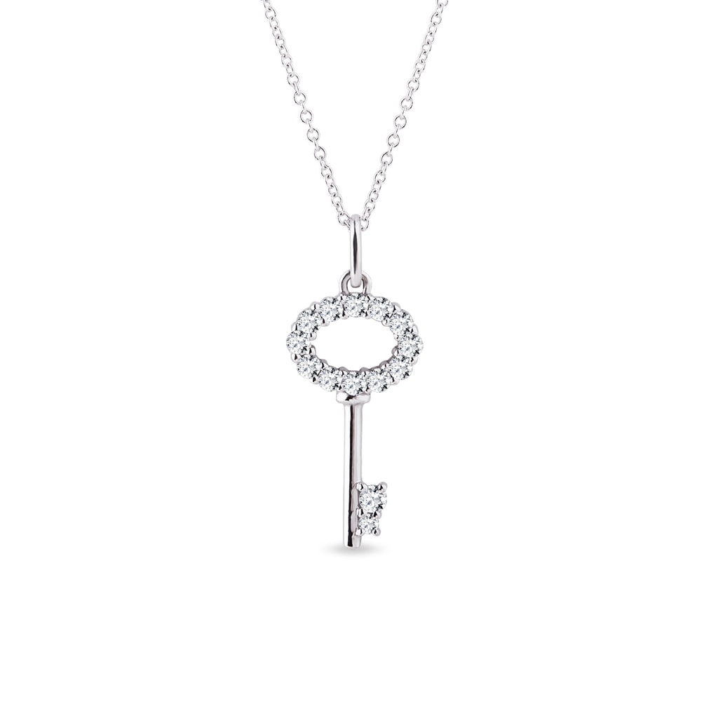 White gold key pendant with diamonds | KLENOTA