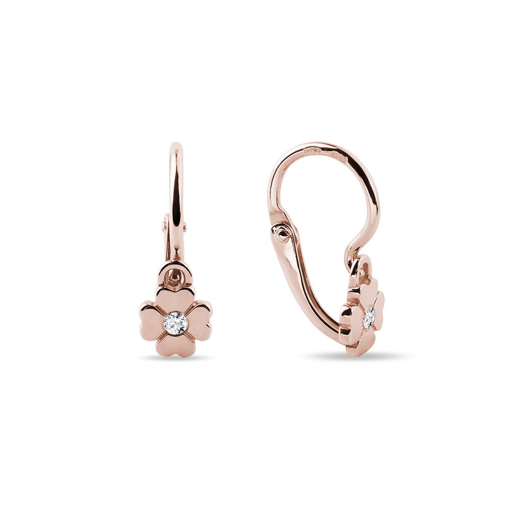 Flower shaped earrings with diamonds in rose gold | KLENOTA