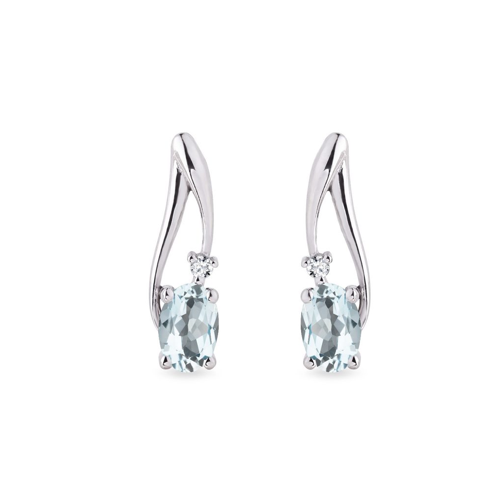 Weißgold-Ohrringe mit Aquamarinen und Diamanten | KLENOTA