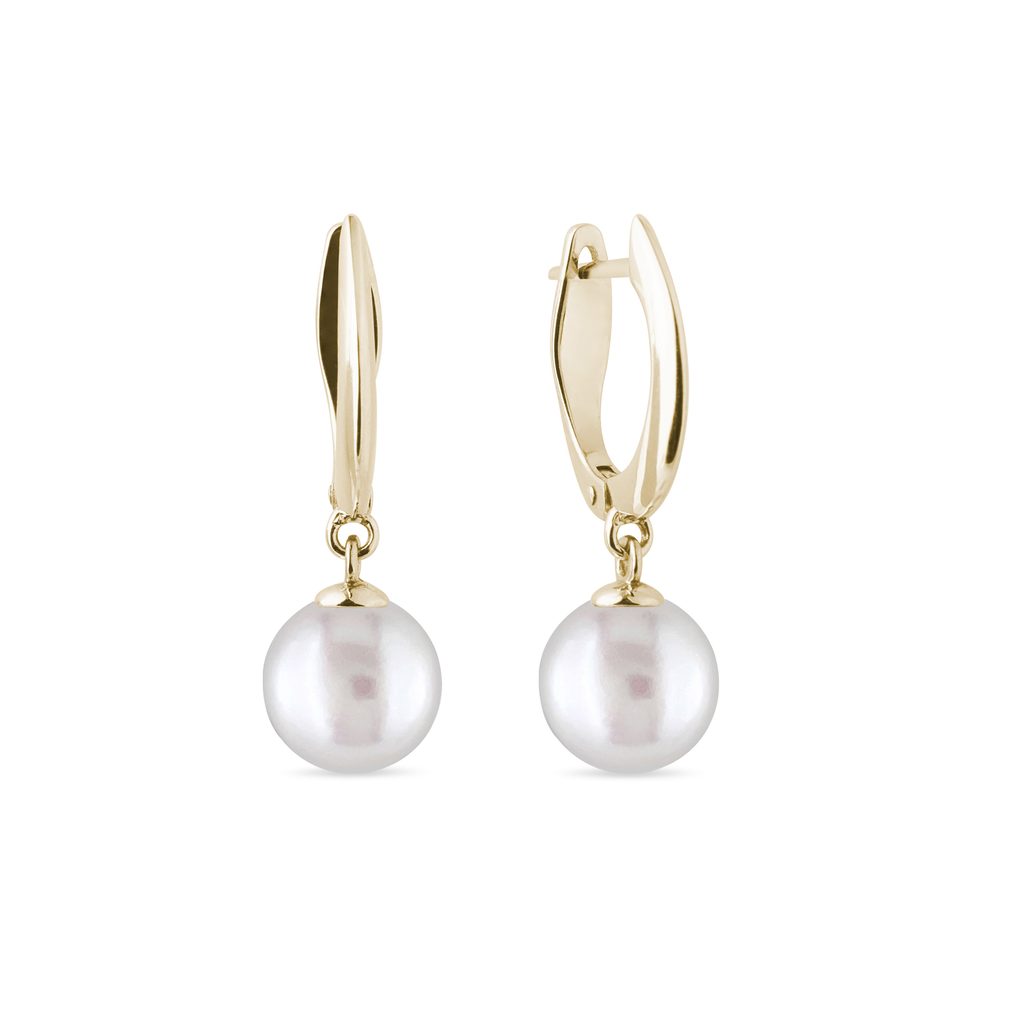 Hoop Earrings in Yellow Gold with Pearls | KLENOTA