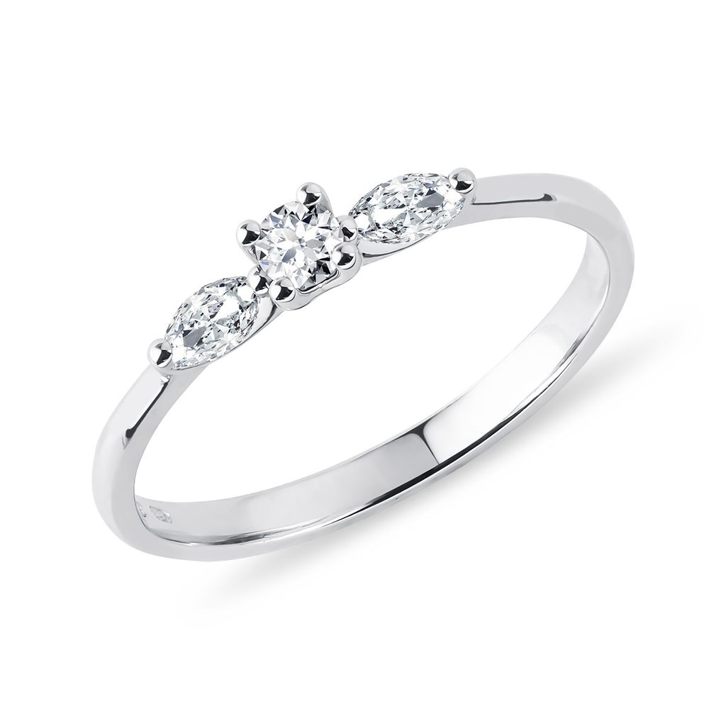 Diamantový prsten s markýzami v bílém zlatě | KLENOTA
