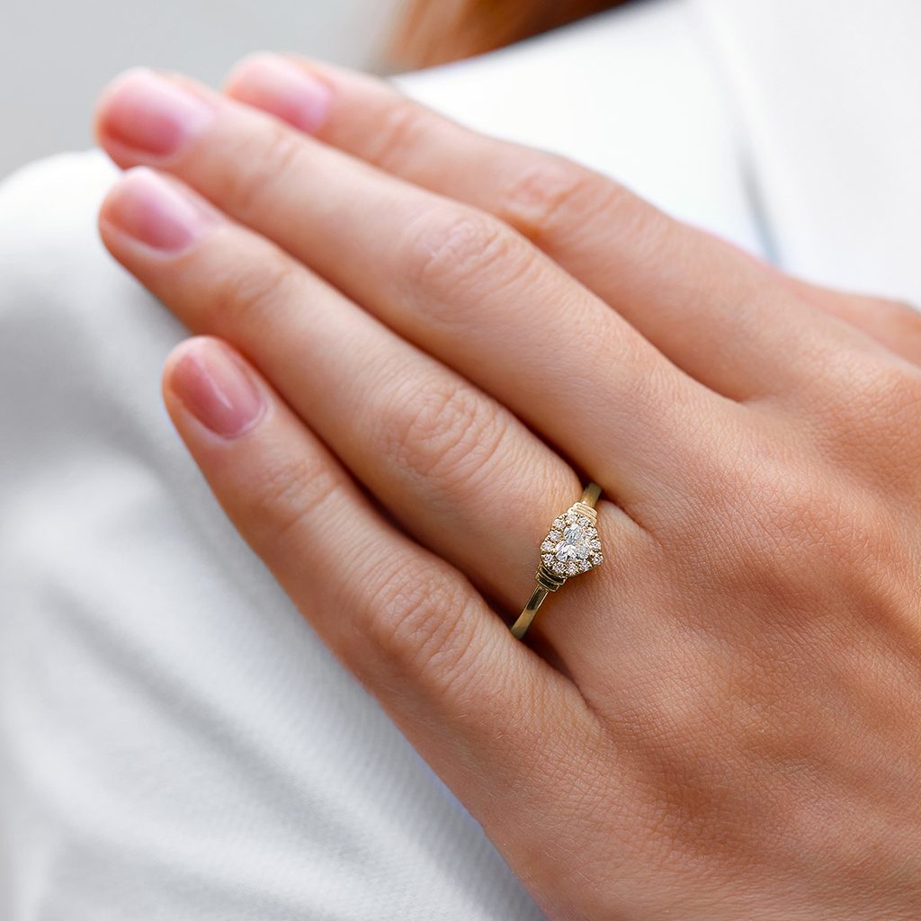 Shop our Brilliant Heart Diamond Ring Today!