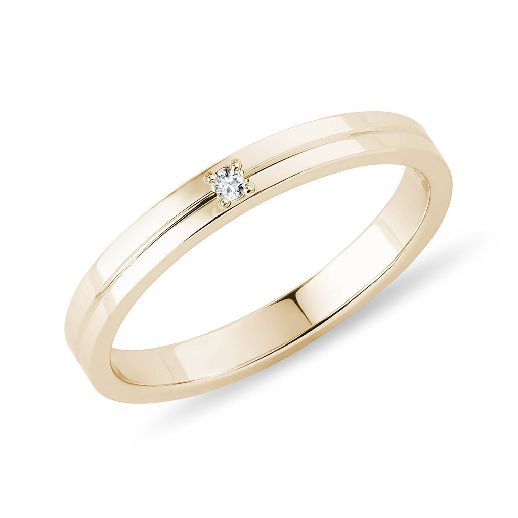 Diamond Yellow Gold Ladies' Wedding Ring | KLENOTA