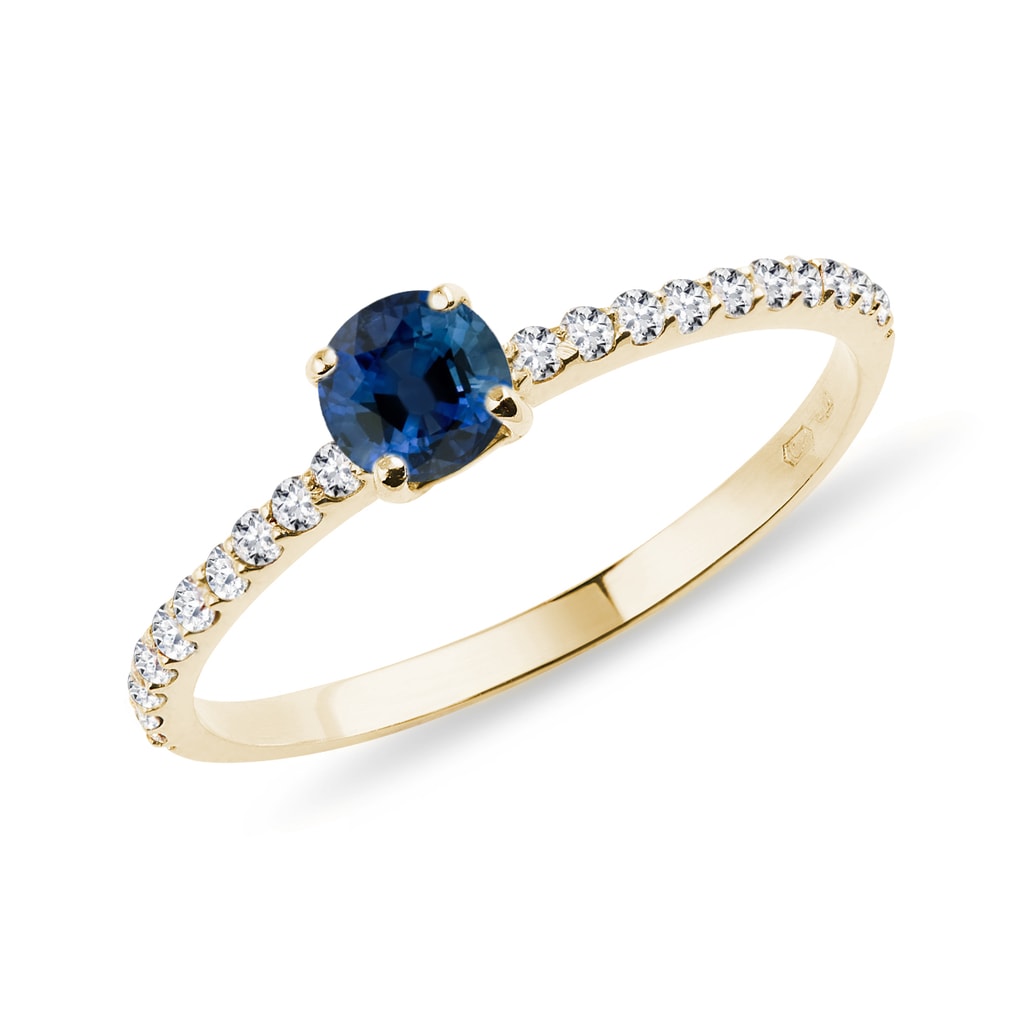 Zlatý prsteň s diamantmi a zafírom | KLENOTA