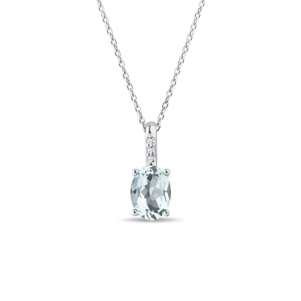 White gold necklace with diamonds and aquamarine