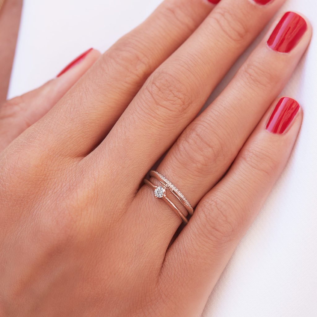 A Thin Rose Gold Ring with a Diamond | KLENOTA