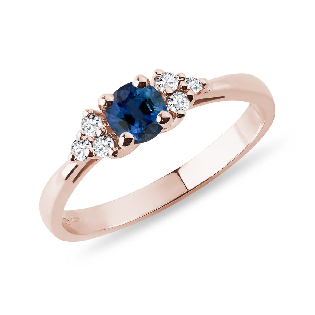 Ring in Rose Gold with Sapphire and Diamonds | KLENOTA