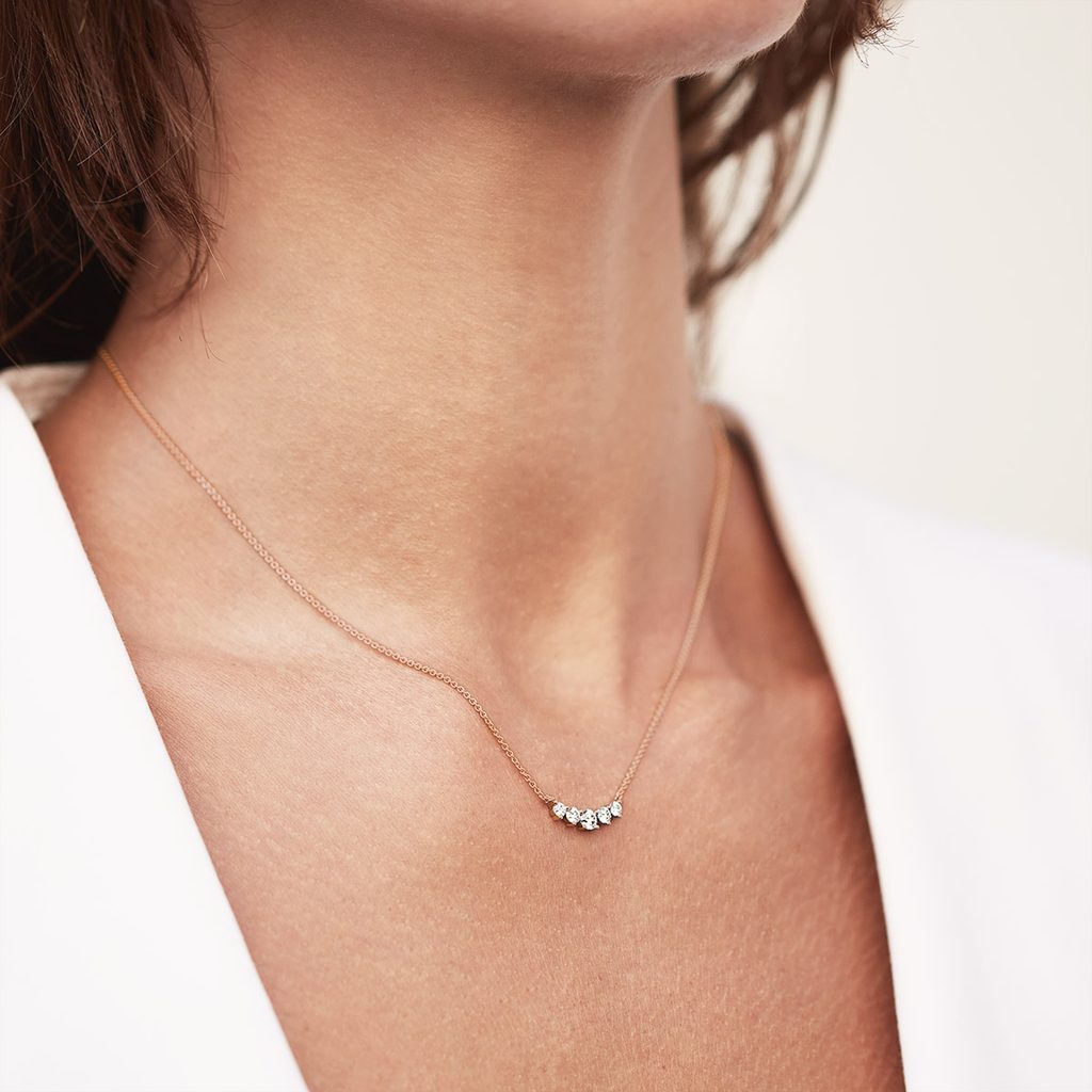 Luxusný náhrdelník z ružového zlata s diamantmi | KLENOTA
