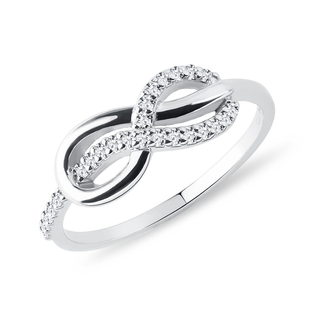 Bague d'or blanc Infinity avec diamants | KLENOTA