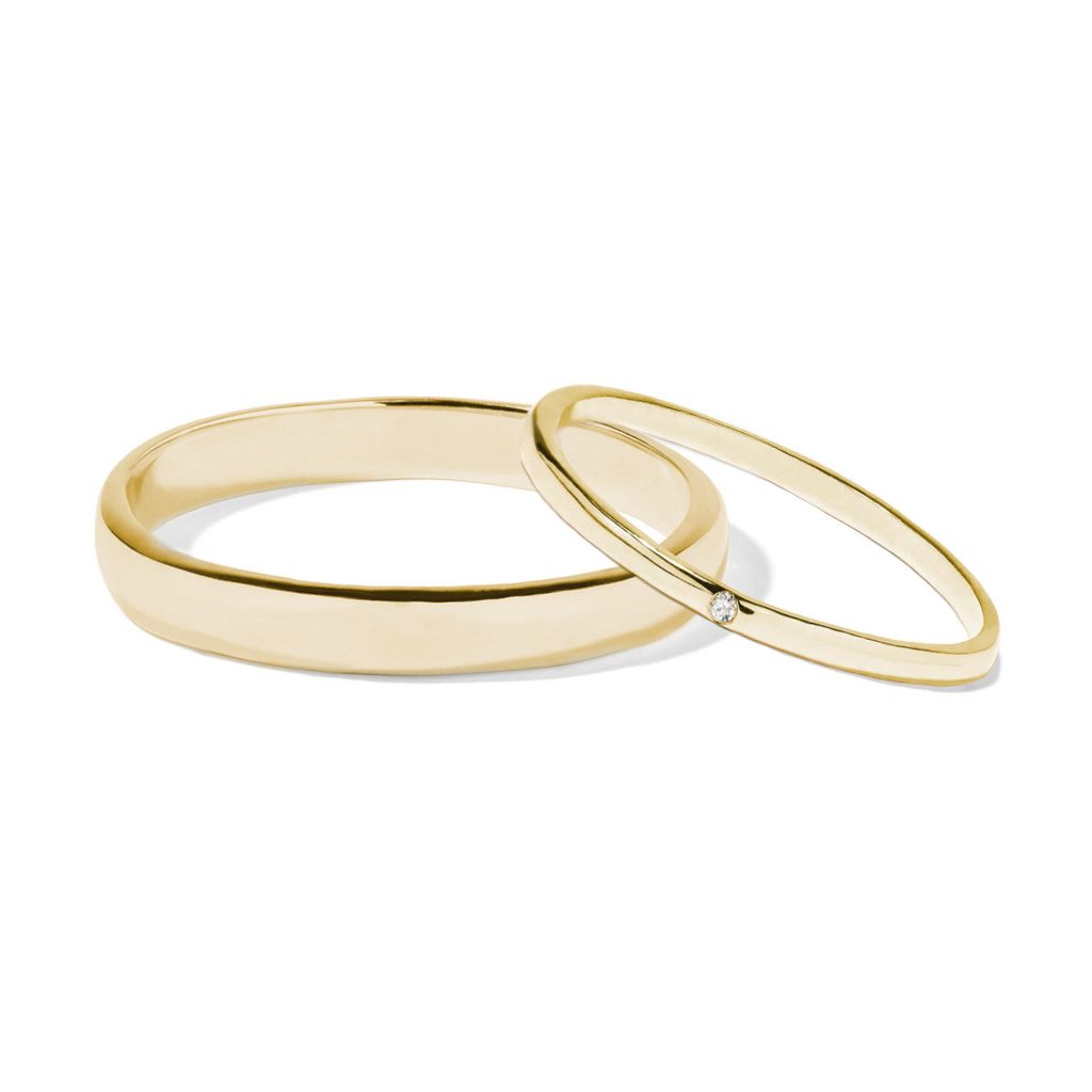 Gold wedding rings with a diamond | KLENOTA