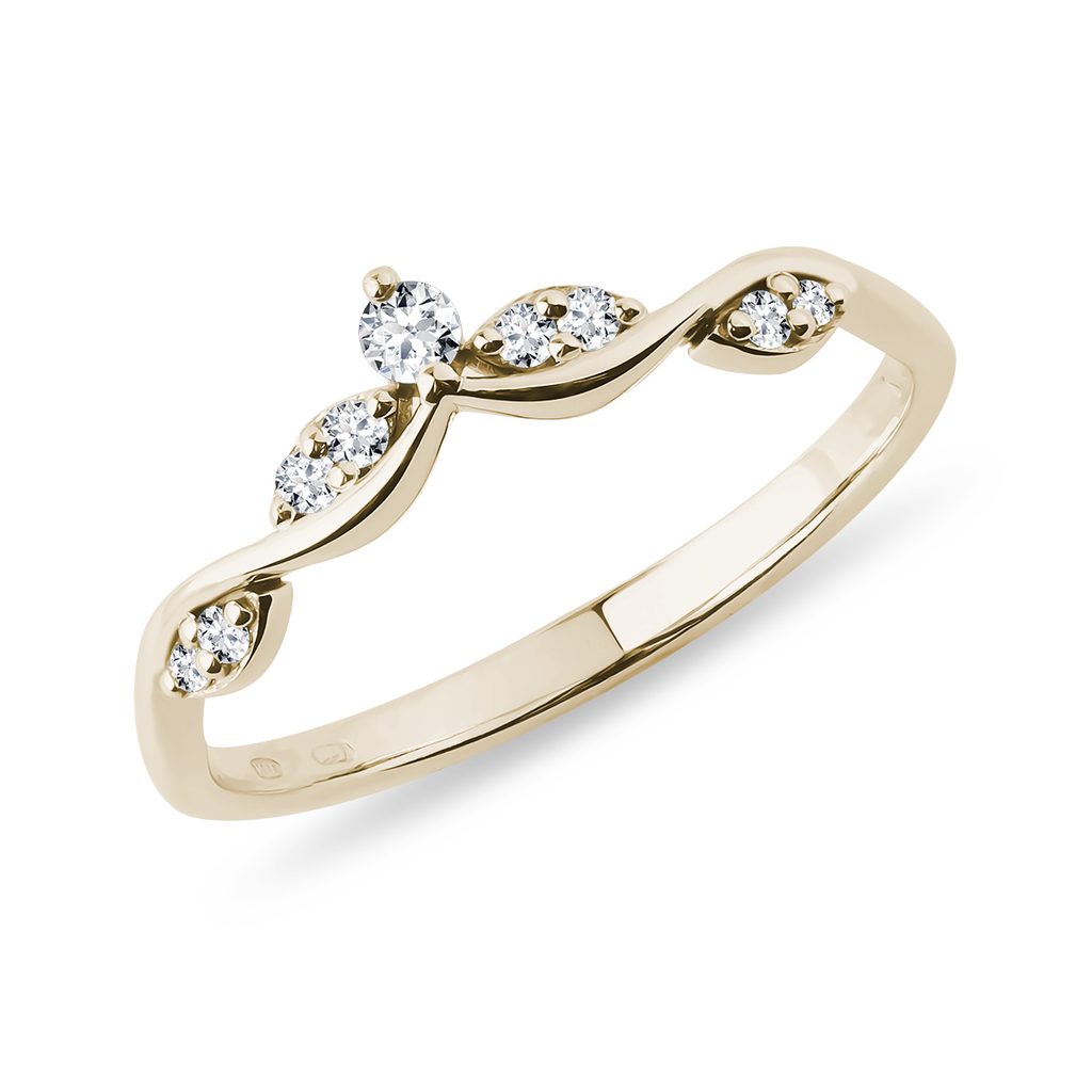 Yellow Gold Ring with Small Brilliant Cut Diamonds | KLENOTA