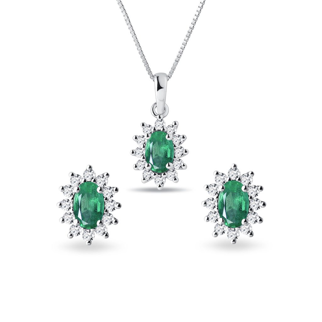 Cushion-Cut Lab-Created Emerald Vintage-Style Pendant and Earrings Set in  Sterling Silver | Zales