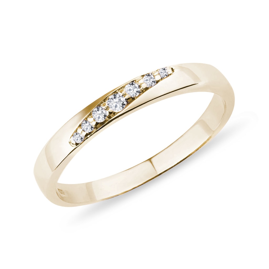 Zlatý dámský prsten s diamanty | KLENOTA