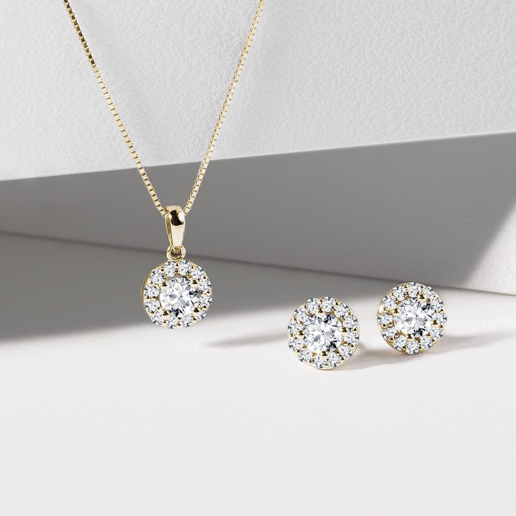 Zlatý diamantový náhrdelník v halo stylu | KLENOTA
