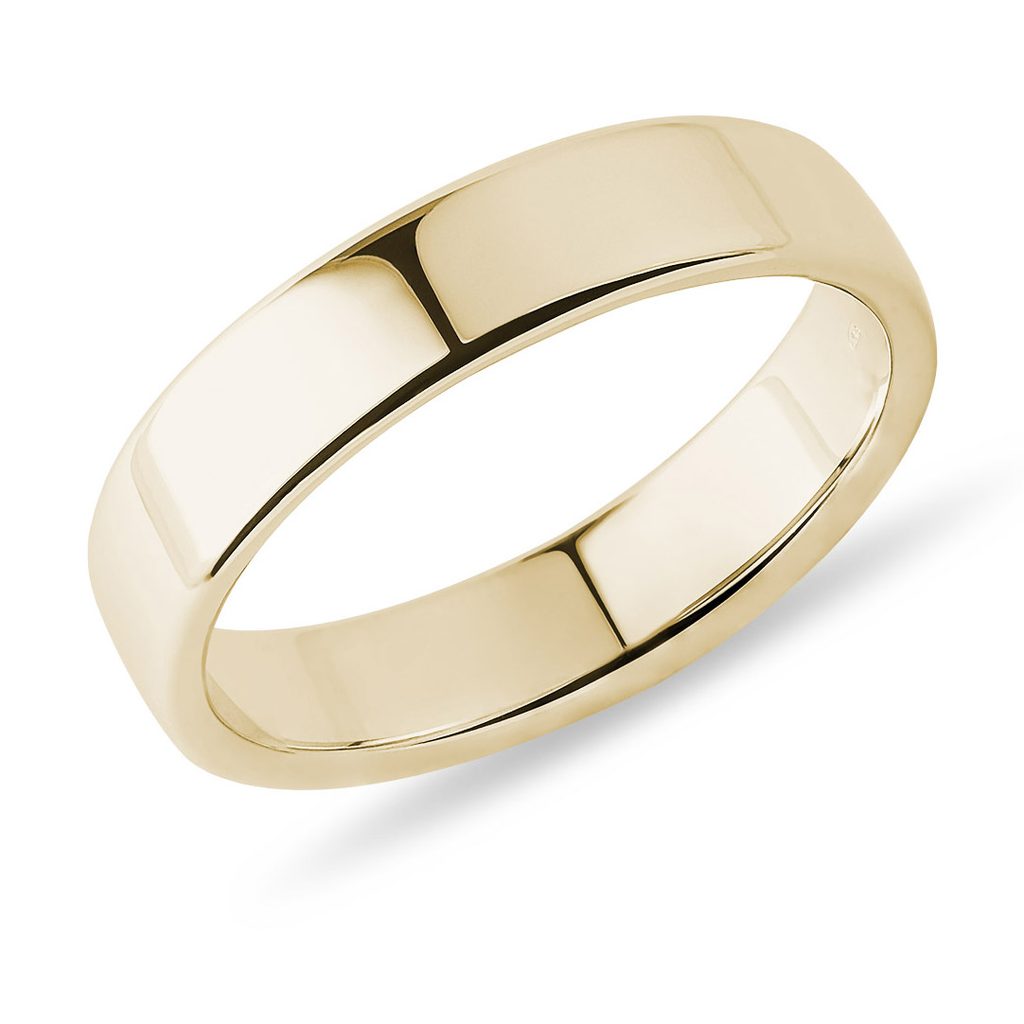 Modern men's ring in yellow gold | KLENOTA