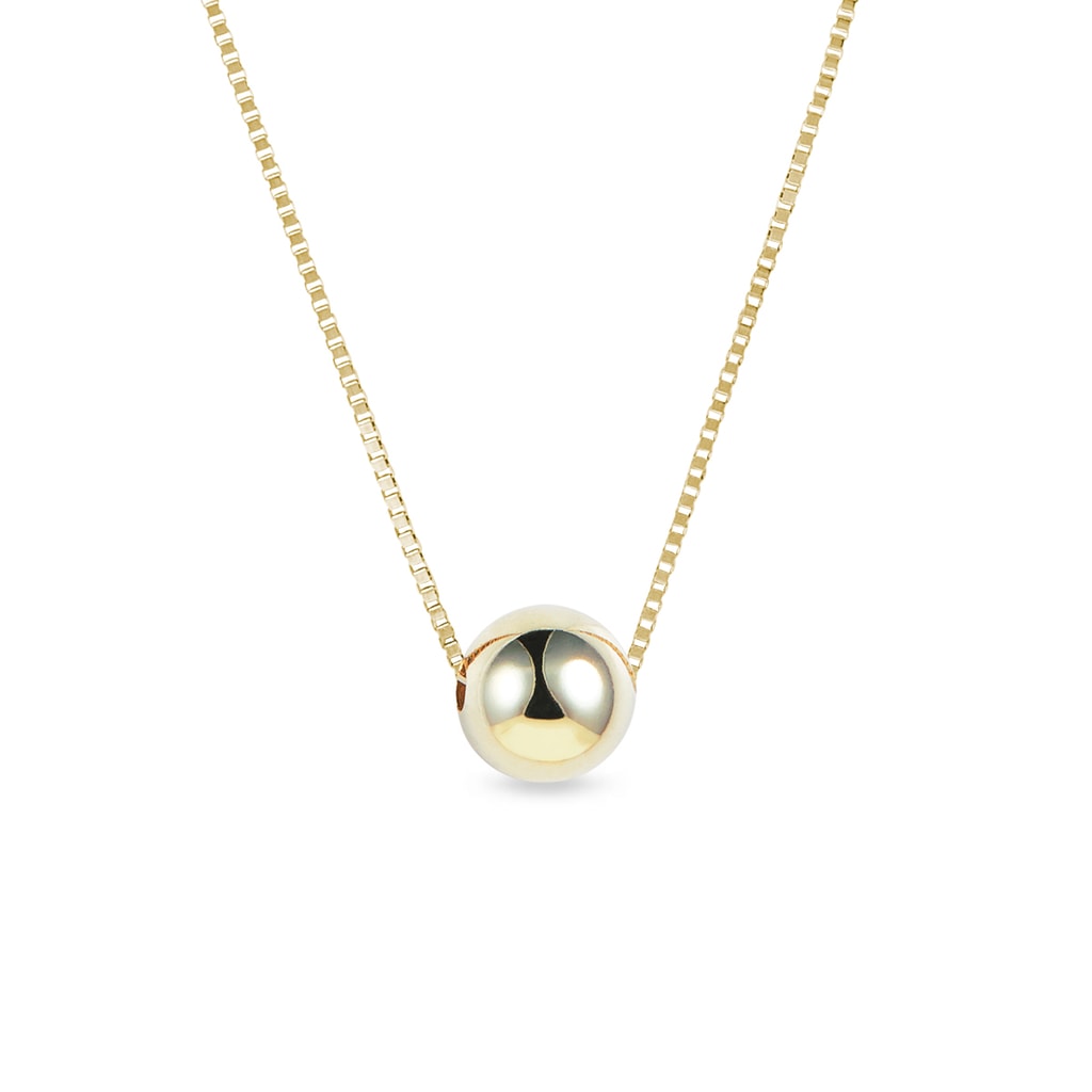 Ball pendant on chain in gold | KLENOTA