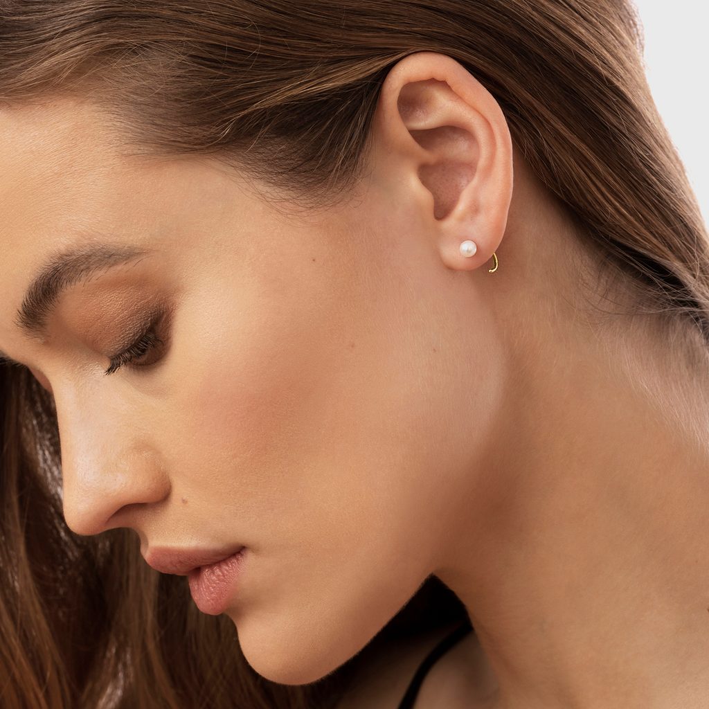 925 Sterling Silver Needle Minimalist Small Butterfly Gold Earrings for  Women Fashion Cartilage Stud Earrings Piercing Jewelry - AliExpress