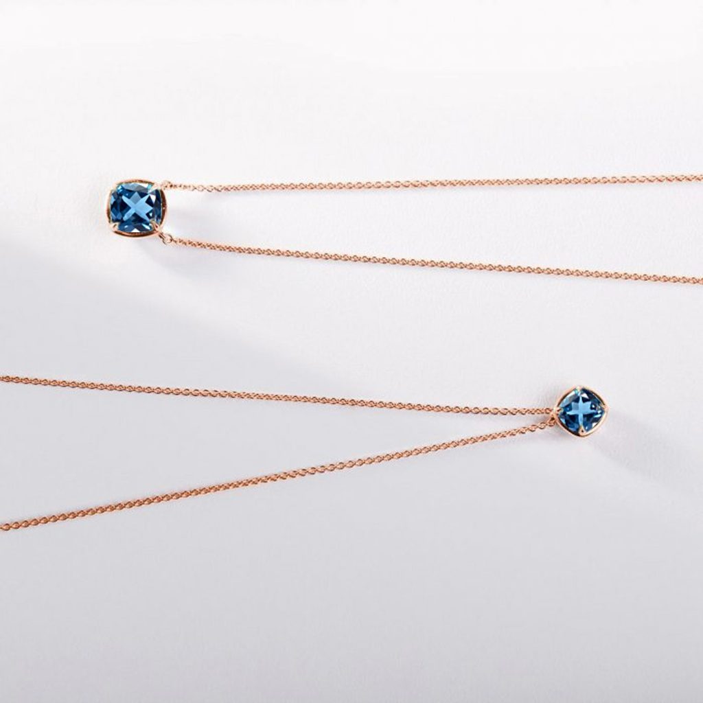 Rose Gold Necklace with London Topaz | KLENOTA