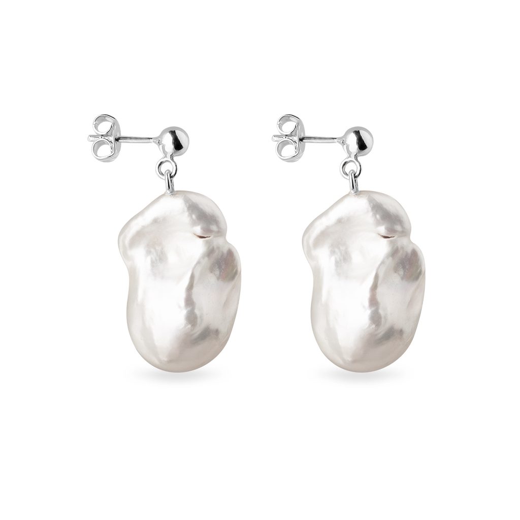 Baroque Pearl White Gold Earrings | KLENOTA