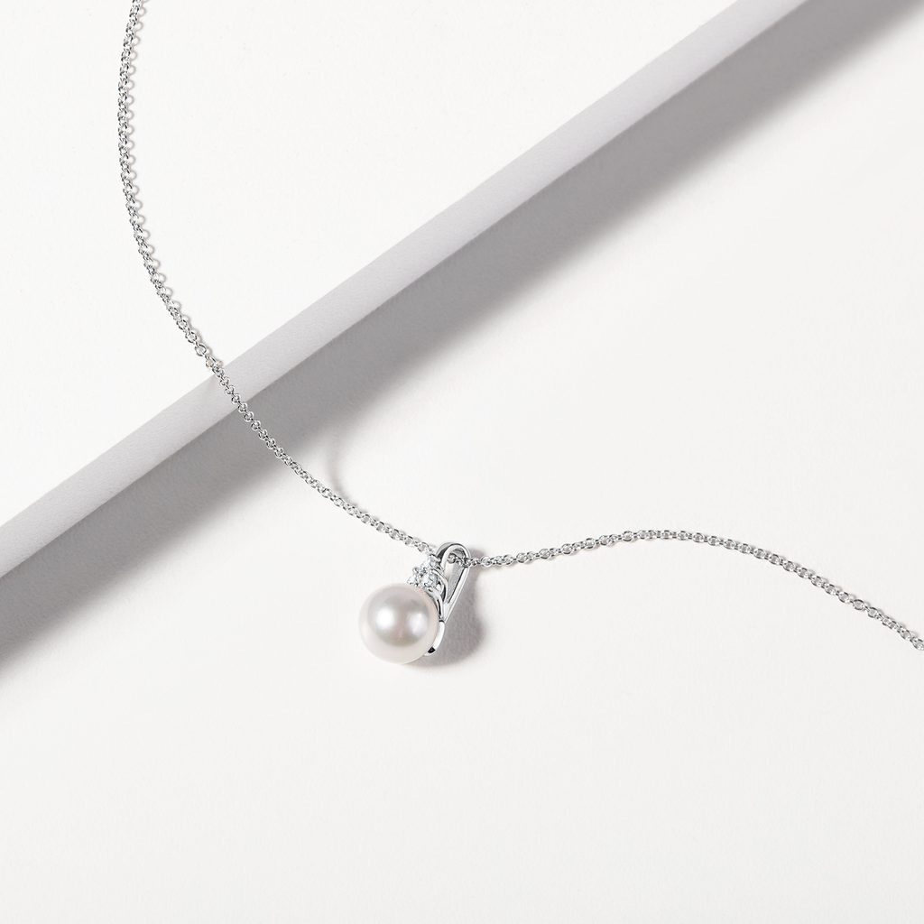 Akoya Pearl and Diamond White Gold Necklace | KLENOTA