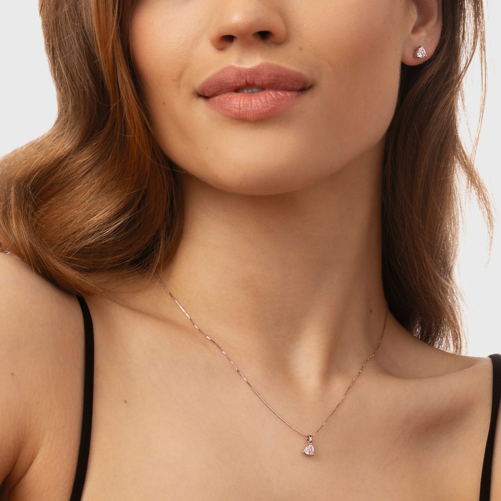 Rose Gold Pendant with Trilliant Cut Morganite | KLENOTA