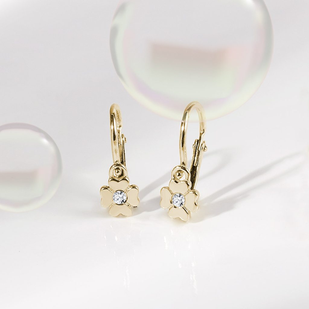 JANANI DIAMOND EARRING | Diamonds @ Best Quality & Price |  maganlaldiamonds.com – Maganlal Diamonds