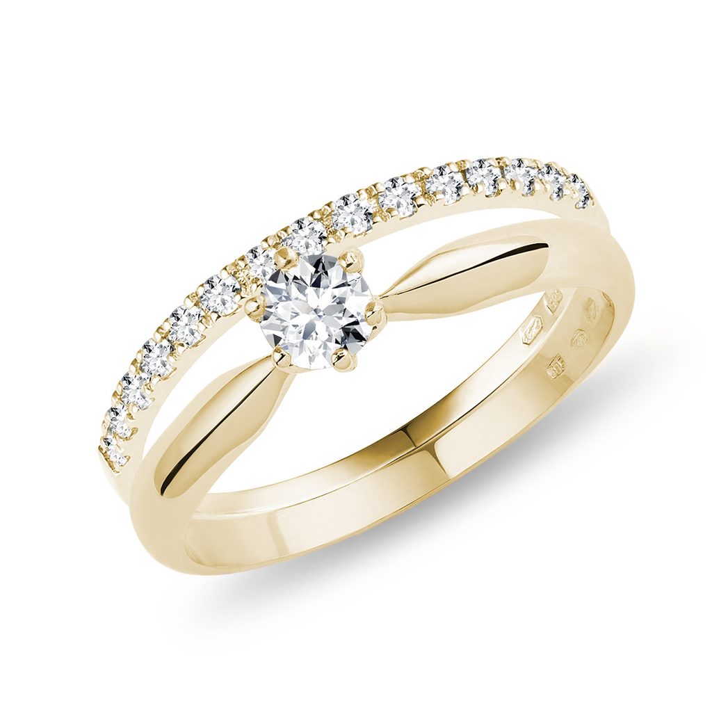 Jeu d'anneaux de mariage en or jaune avec diamants | KLENOTA