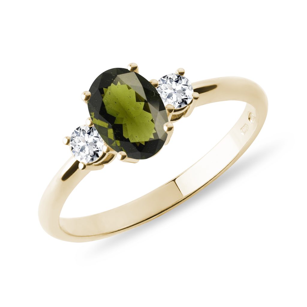 Moldavite and diamond ring in gold | KLENOTA