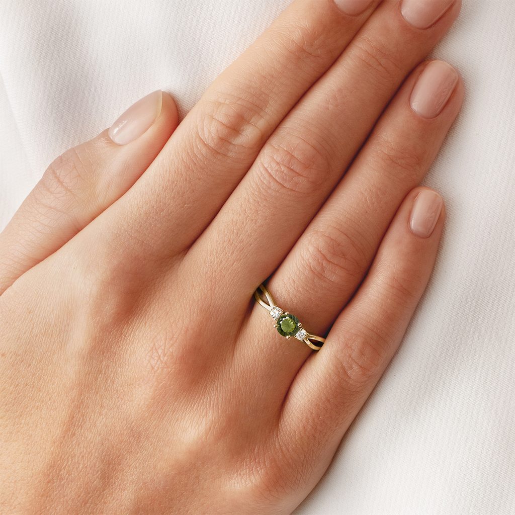 Round Moldavite and Diamond Gold Ring KLENOTA