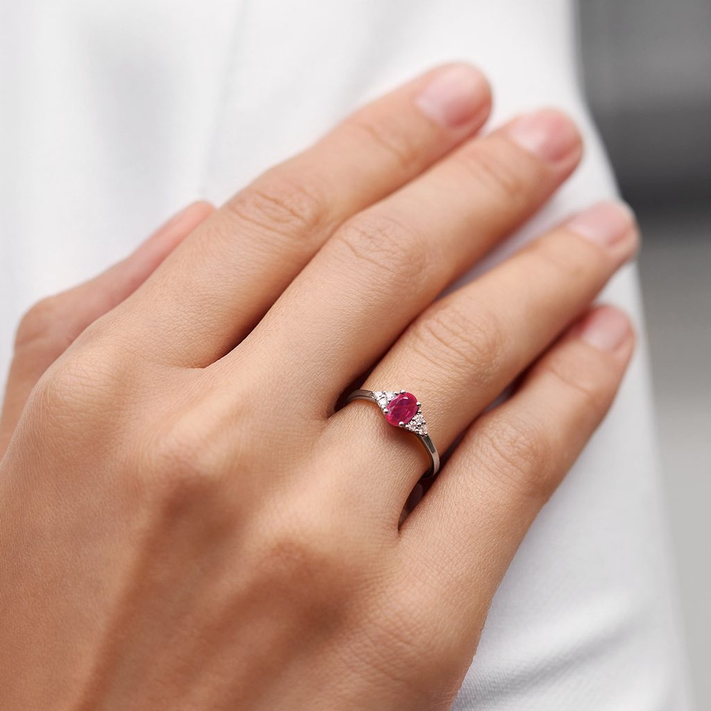 Platinum 1.31ct emerald cut ruby and diamond ring | Cerrone