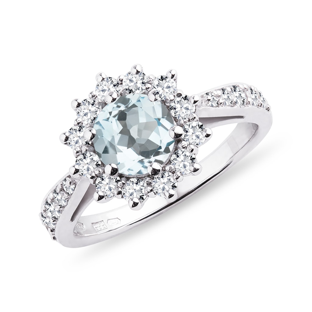 Prsten halo z bílého zlata s akvamarínem a diamanty | KLENOTA